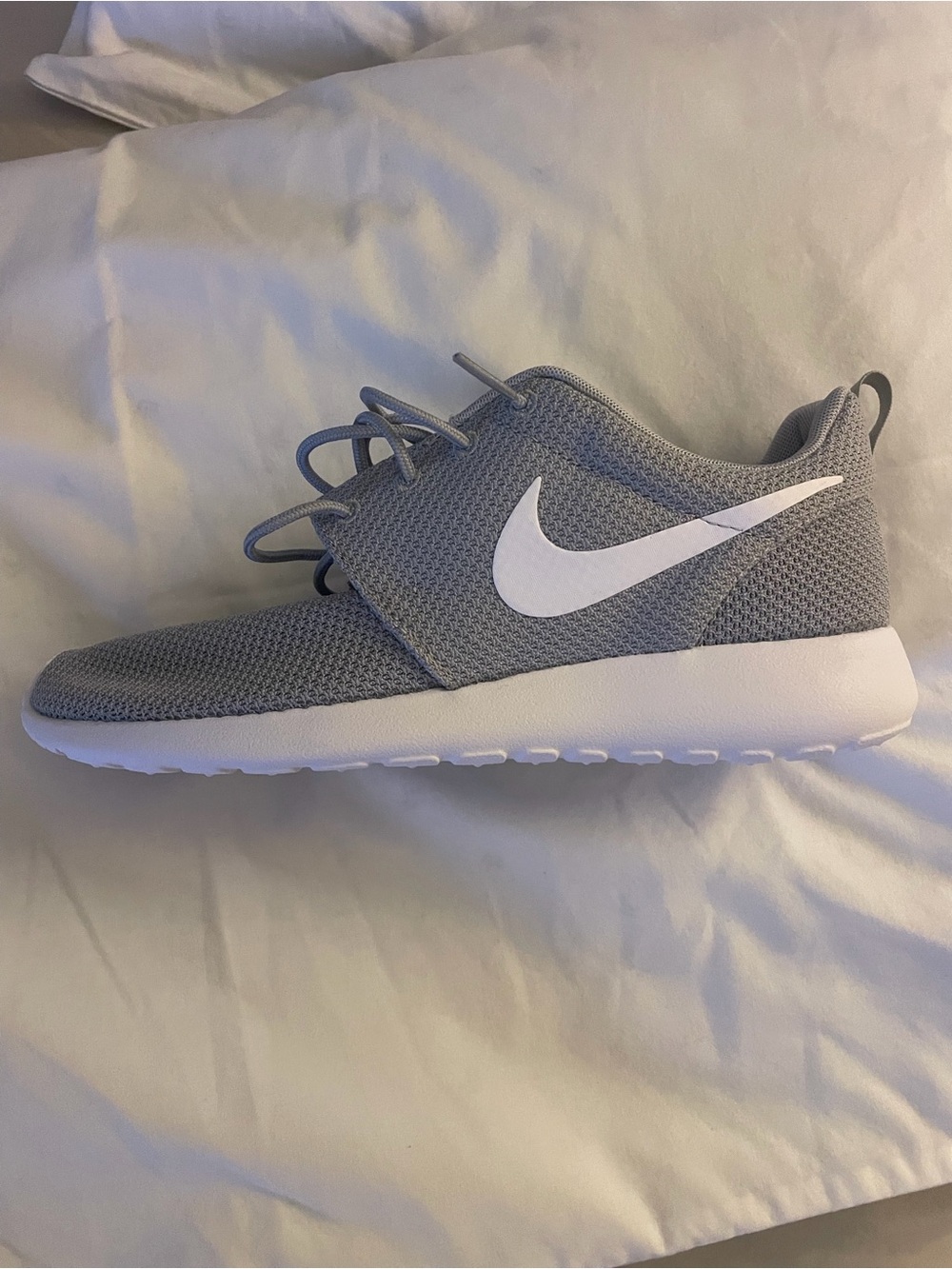Nike Men’s Roshe One size 8